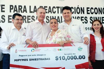 Entregan apoyo para reactivar negocios en Sinaloa tras tormenta tropical