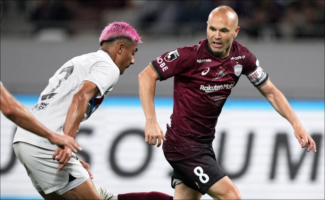 Julián Araujo se estrenó con la camiseta del Barcelona en un partido amistoso / FOTO: EFE