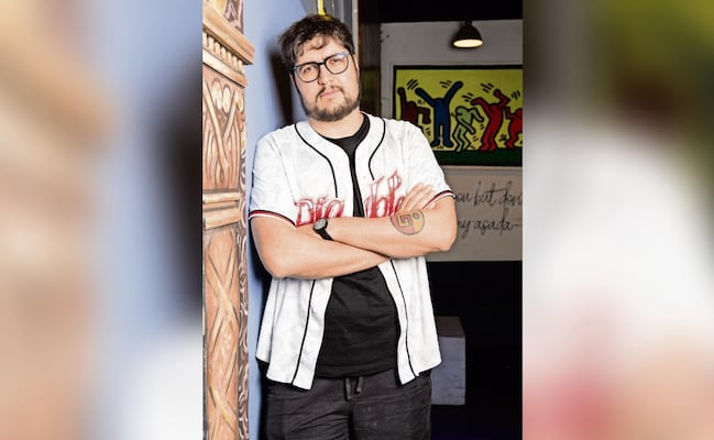 Fernando Bonilla, de "La Oficina": "Dejar la política a los políticos es dañino"