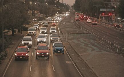 Sancionan a más de 350 mil autos contaminantes