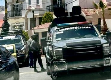 Persecución entre criminales termina en exclusiva zona residencial de Zacatecas; hay un detenido