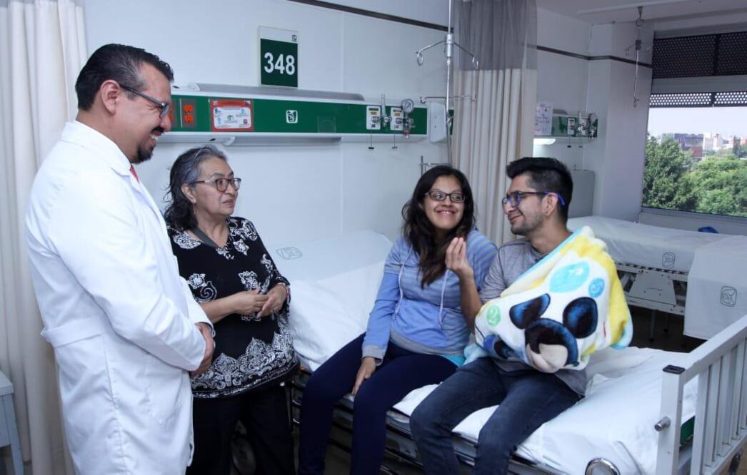 La recién nacida se someterá a diversos estudios para descartar algún problema auditivo debido a la herencia de Itan Morales, su padre / Especial