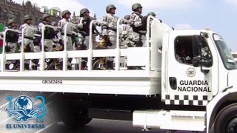 Desfila la cuarta transformación