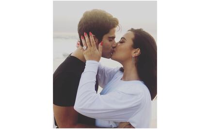 Aseguran que Demi Lovato y Max Ehrich rompieron su compromiso