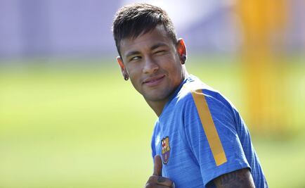 Embargan bienes de Neymar por supuesta evasión de impuestos