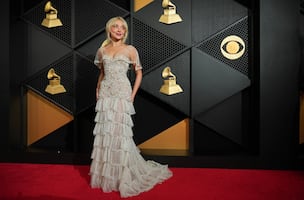 Así lucen los nominados al Grammy en la alfombra roja de su 68° edición
