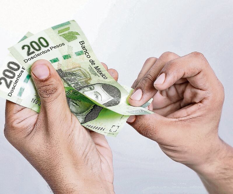 Récord. De enero a marzo pasado, los retiros por desempleo llegaron a 3 mil 537 millones de pesos. Archivo EL UNIVERSAL