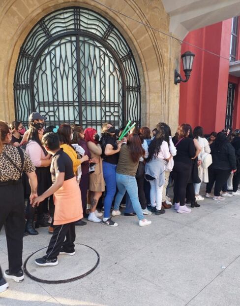 Fans de Kim Hyun Joong provocan caos previo al concierto del artista coreano en CDMX