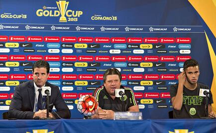 Tri del 'Piojo' deja atrás polémica ante Panamá