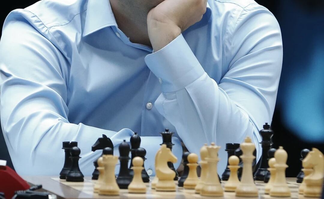 Jugadores del Campeonato Mundial de Ajedrez de la FIDE en Astana, Kazajistán, el 29 de abril de 2023. Foto: AP