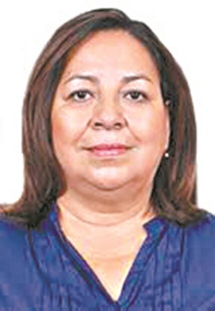 Van contra Duarte con cinco testigos