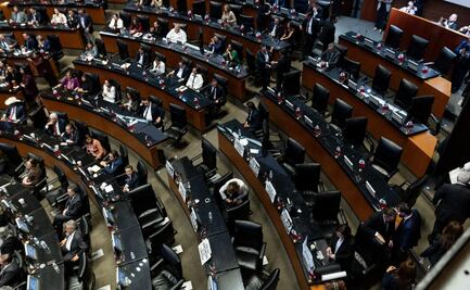 Senado guarda minuto de silencio en memoria de las víctimas de explosión de pipa de gas en Iztapalapa