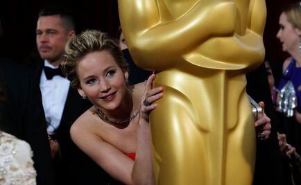 Jennifer Lawrence recuerda desastre en entrega del Oscar