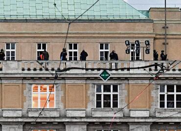 Conmociona a Praga tiroteo en universidad; hay 14 víctimas