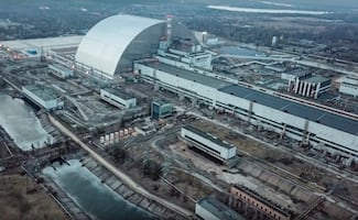 EU aportará hasta 100 mdd para sarcófago de seguridad de Chernobyl; central nuclear resultó dañada en 2025 por un dron ruso