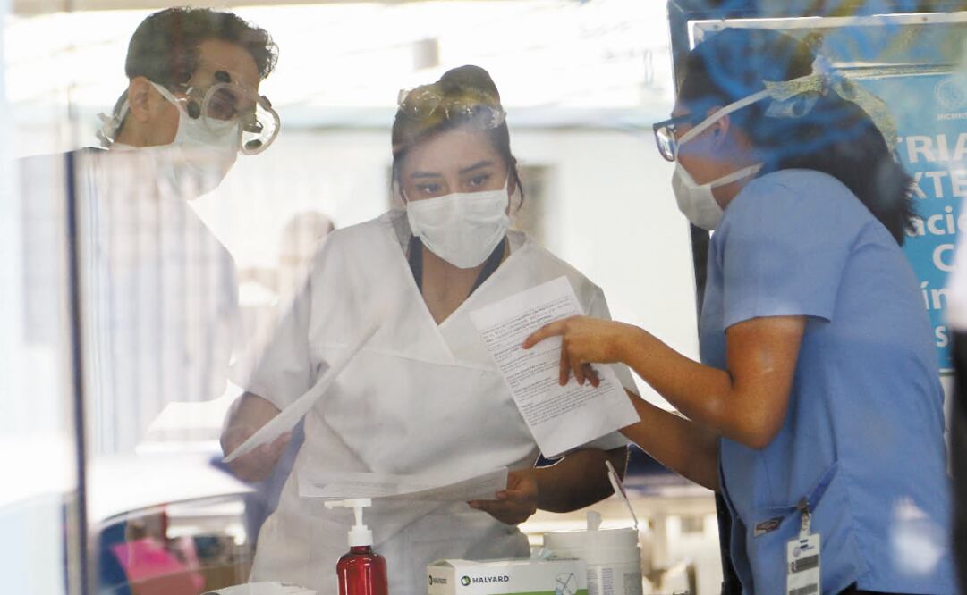 It was expected that no health system would be able to treat thousands of patients and that medical supplies wouldn’t be enough - Photo: Carlos Mejía/EL UNIVERSAL