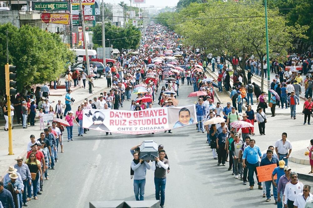 El descuento afectará a más de 7 mil maestros de Chiapas, puesto que no acudieron a las aulas por movilizarse el pasado 22 de abril (ARCHIVO EL UNIVERSAL)