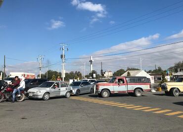 Condicionan a 200 pesos venta de combustible por automóvil en Hidalgo