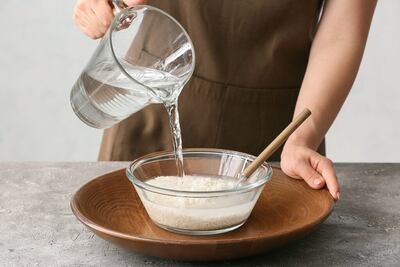 Qué pasa si no remojas el arroz antes de cocinarlo