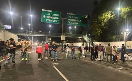 Vecinos de Santa Úrsula Coapa bloquean Viaducto Tlalpan por falta de agua; dicen llevar una semana sin el líquido