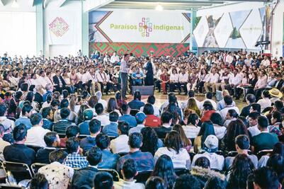 Pide Osorio Chong a indígenas vender productos sin regateos