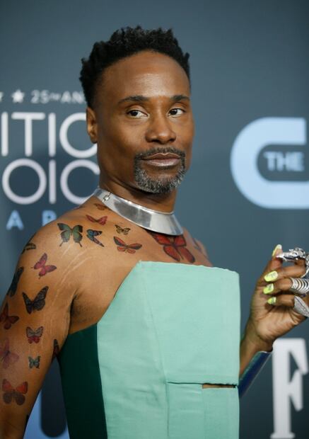 Salma Hayek lo hizo primero: Billy Porter impacta con look y tatuajes en los Critic's Choice Awards 2020