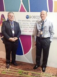 “Hay un mundo de diferencia en el sector de telecom”