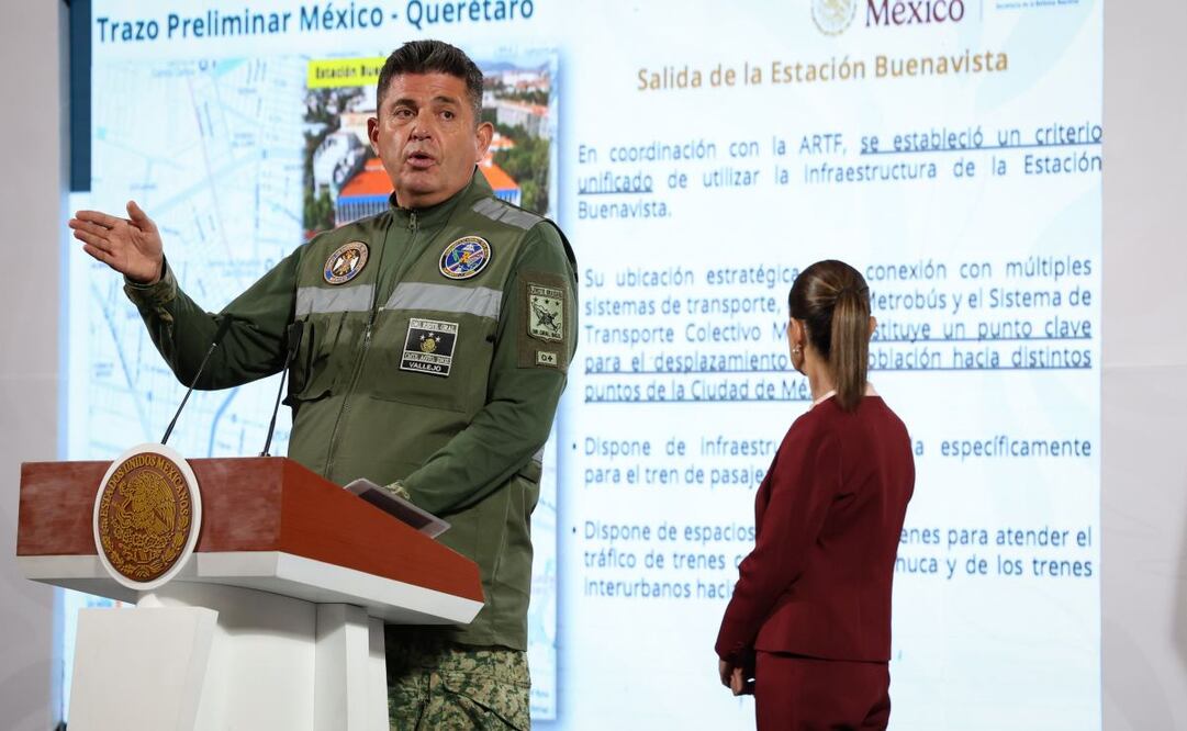 Gustavo Ricardo Vallejo Suárez, comandante del Agrupamiento de Ingenieros "Felipe Ángeles", durante la mañanera del 13 de febrero del 2025. Foto: Luis Camacho / EL UNIVERSAL