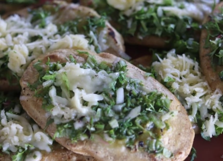 Nuevos Horizontes: el huerto que promueve hortalizas y vegetales recién cosechados