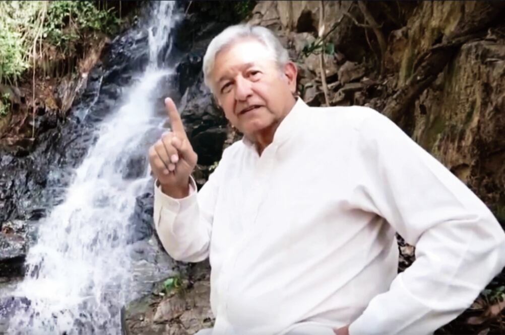 Andrés Manuel López Obrador dijo que hoy está justo a siete meses para triunfar y un año para iniciar la transformación de México. (TOMADA DE TWITTER)