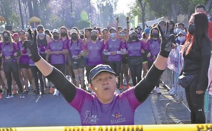 Iztapalapa celebra a la mujer con carrera deportiva