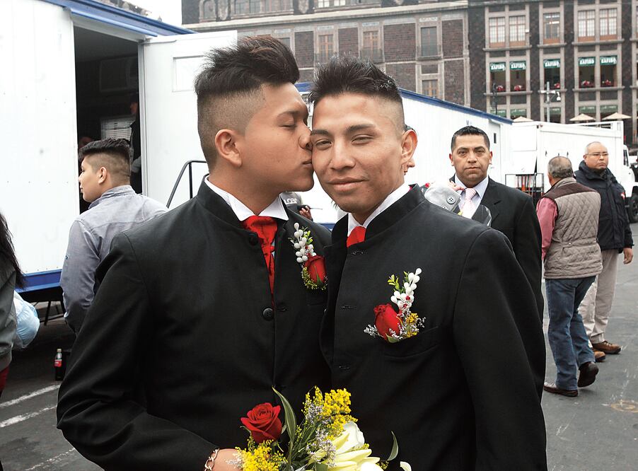 SCJN avala matrimonio homosexual en Puebla