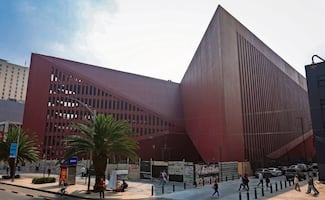 Pedro Salmerón acusa a Román Meyer de engañar a AMLO