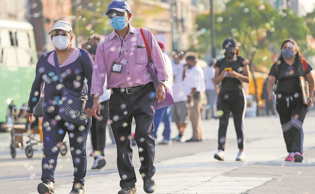 La Corte establece que en un contexto de emergencia sanitaria como con el Covid, los gobiernos están facultados para imponer la mascarilla. Foto: Isaac Esquivel. EFE