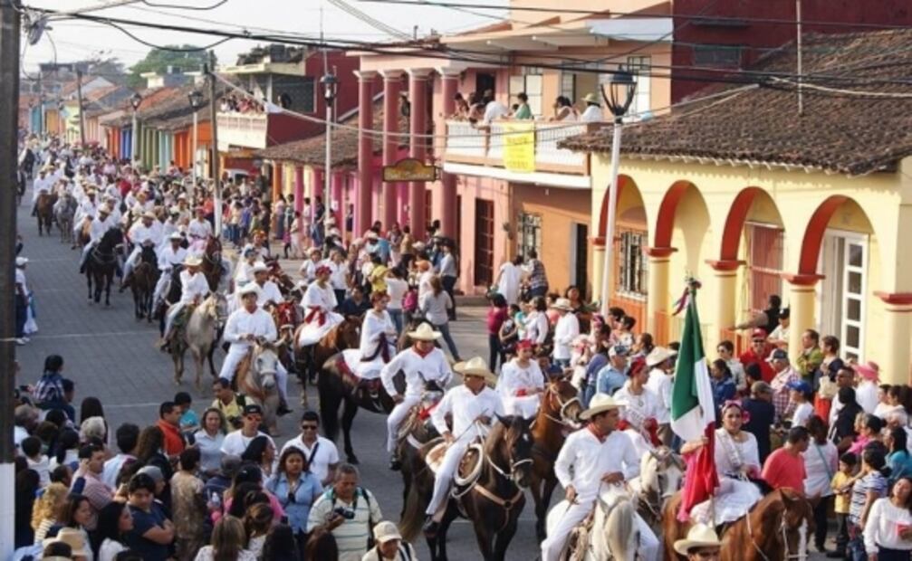 Inicia fiesta de "La Candelaria" en Tlacotalpan, Veracruz