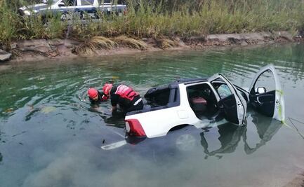 Camioneta cae a canal en San Luis Potosí; reportan 5 muertos
