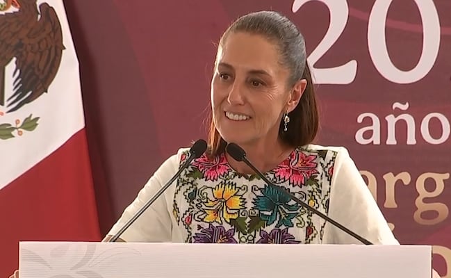 Sheinbaum inaugura planta pasteurizadora de leche en Campeche; da becas para todos los estudiantes de universidad