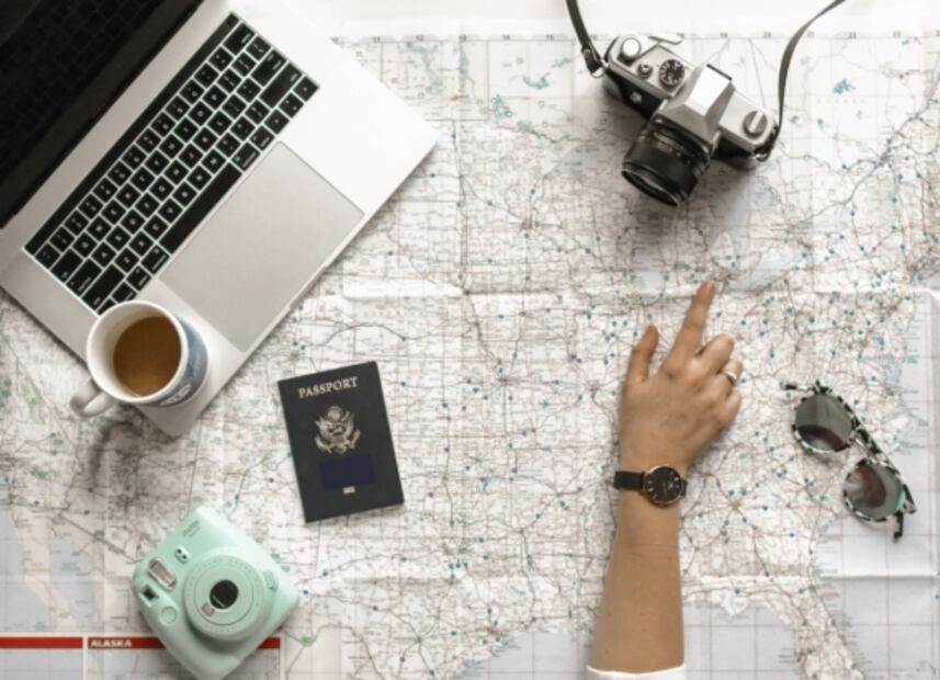 Viaja gratis por el mundo y gana dinero. Plataforma lanza convocatoria