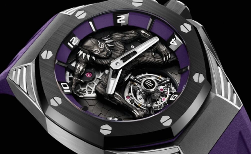 Héroes que marcan el tiempo futuro