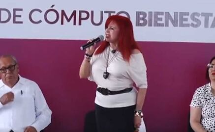 "Los que trabajan para los iberdrolas, trabajan para su chingada madre": dice Layda Sansores ante jóvenes