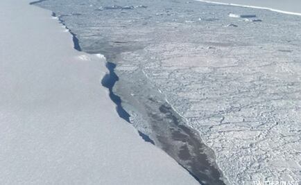 El iceberg gigante A68 se interna en mar abierto