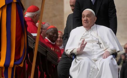 Papa Francisco aparece por sorpresa en la Basílica de San Pedro este Sábado de Gloria; ocurre antes de la Vigilia Pascual