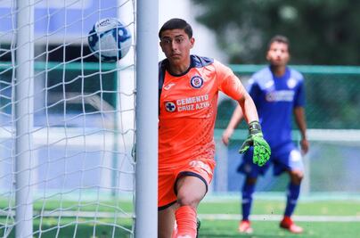 Cruz Azul: Hijo de Jesús Corona es promovido