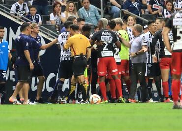 Árbitro sin conocimiento del reglamento en la expulsión de Brian Fernández
