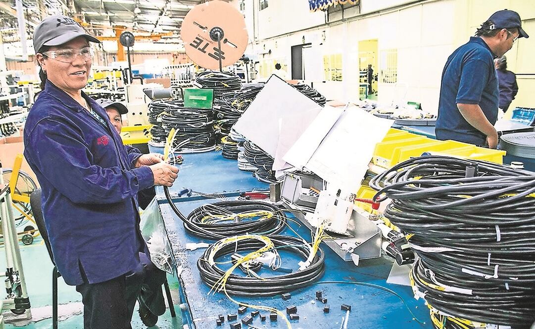 El salario mínimo influye en otros sueldos, según Coneval. Foto: Archivo / EL UNIVERSAL