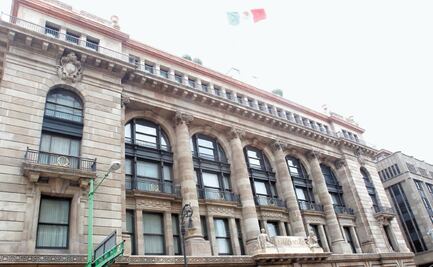 Banqueros arropan a Banxico por "ley Monreal"