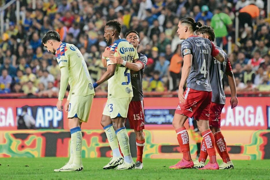 El América no puede con el Necaxa, pero sigue sin  derrota