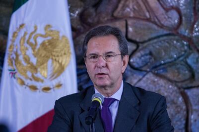 Esteban Moctezuma celebra las medallas de México en Lima