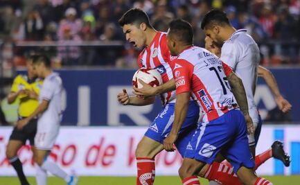 Atlético de San Luis rescata el empate ante Chivas en el Alfonso Lastras