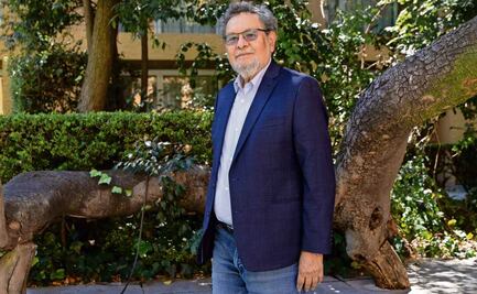 "Frente a la barbarie, las ideas fracasan o tardan en plantarse”: Élmer Mendoza